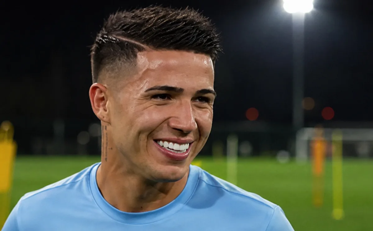 Manchester City continue to pursue Chelsea midfielder Enzo Fernandez after the transfer deadline passed